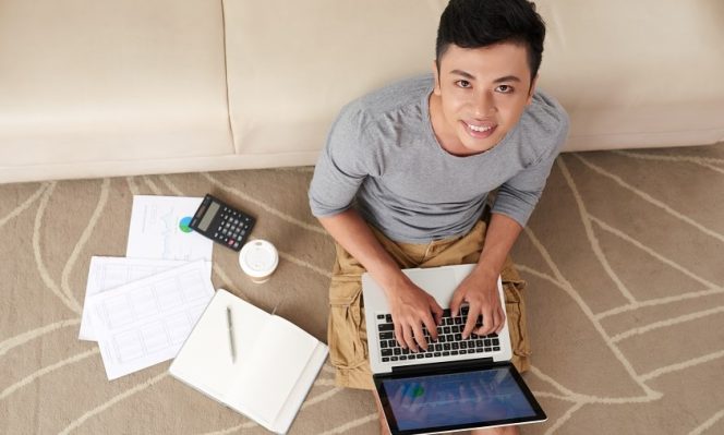 
					Kuliah Tanpa Cemas Biaya? UNM Buka Akses Pendidikan Lewat Skema Finansial Super Fleksibel!