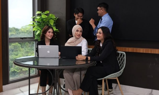 
UNM Kampus Jatiwaringin, Viral di Media Sosial