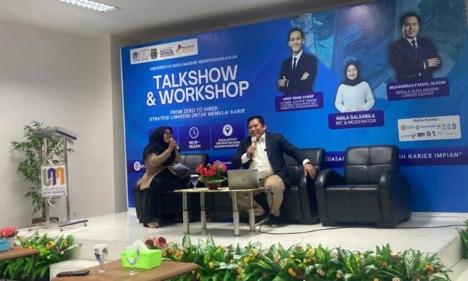 
UNM Dorong Mahasiswa Maksimalkan LinkedIn untuk Siap Bersaing di Dunia Kerja