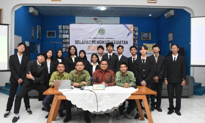 
Sidang PKL DKV Diuji Kampus Digital Bisnis UNM, Siap Kuliah dan Langsung Siap Kerja