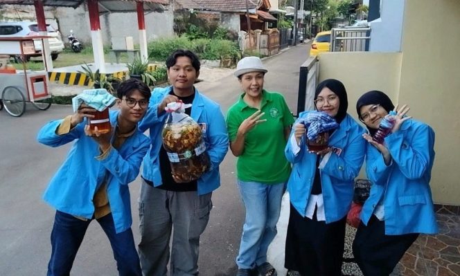 
Dari Sampah Jadi Peluang Bisnis, Mahasiswa UNM Praktikkan Green Business Sejak Bangku Kuliah