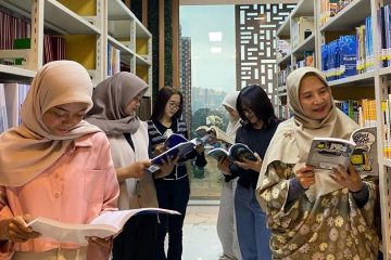 UNM Perkuat Literasi Mahasiswa