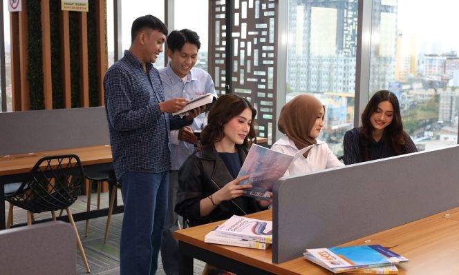 
Perpustakaan Masih Sekadar Rak Buku? UNM Jawab Tantangan Digital