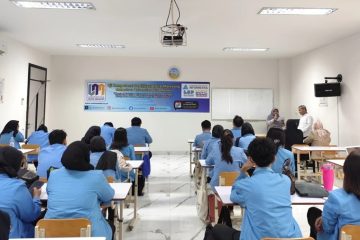 UNM Uji Mahasiswa Manajemen dengan Digital Marketing