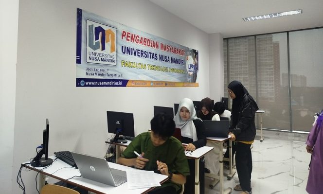 
Dosen UNM Ajarkan Coding ke Anak Yatim, Literasi Digital Dimulai Sejak Dini