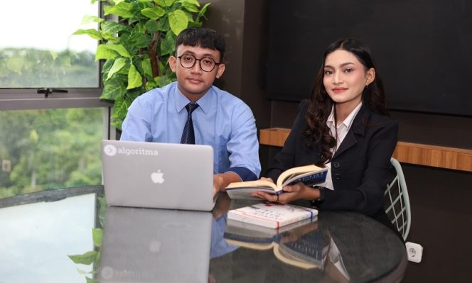 
					Tak Cuma IPK Tinggi, Mahasiswa UNM Disiapkan Punya 1 Tahun Pengalaman Industri