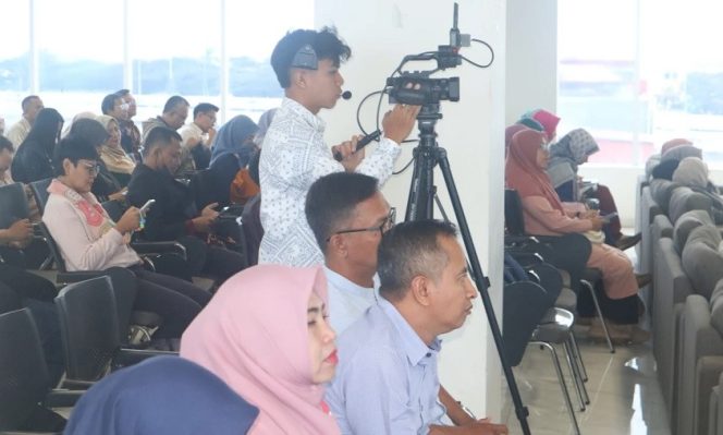 
Semester 1 Sudah Jadi Kameramen Mahasiswa Bisnis Digital UNM Curi Perhatian