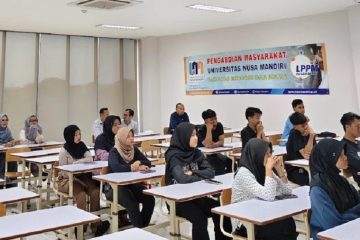 Dosen Prodi Manajemen UNM Latih Kewirausahaan Digital