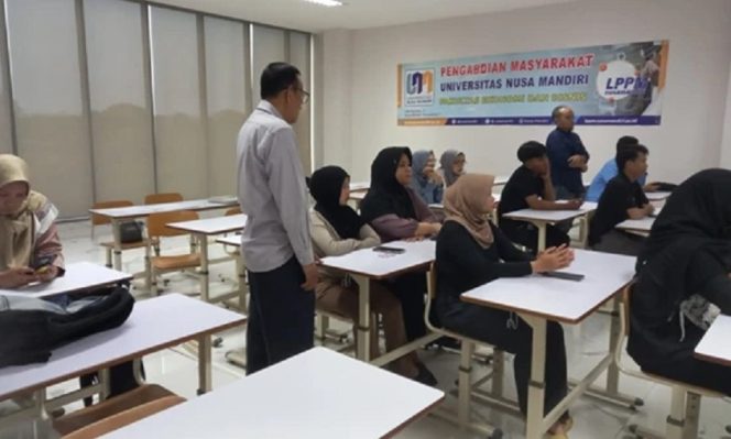 
Ajarkan Anak Yatim Kelola Uang Sejak Dini, Dosen Prodi Bisnis Digital UNM Gelar Program Literasi Finansial di Depok