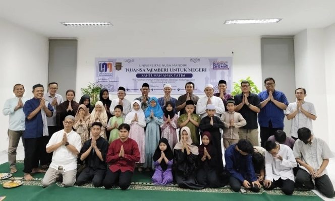 
Ramadan Penuh Berkah, UNM Santuni 30 Anak Yatim di Kampus Margonda