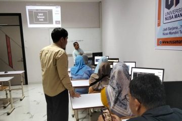 FTI UNM Latih Remaja Kuasai AI