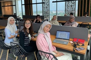 Belajar Manajemen Jangan Hanya di Kelas