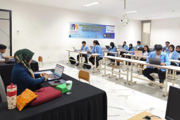 Siapkan Lulusan Siap Kerja Lewat Program IEP 3+1