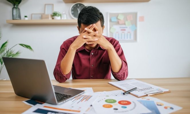 
Bisnis Gagal Saat Kuliah? Tenang, Ini 3 Cara Bangkit ala Entrepreneur Muda