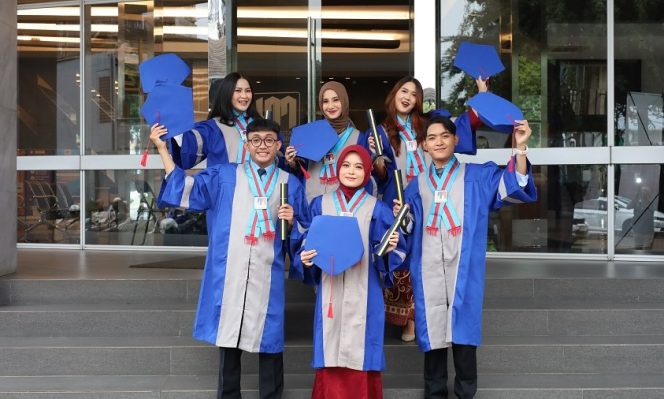 
					Tambah Doktor Baru! UNM Perkuat Riset AI, Siap Cetak Talenta Unggul di Era Digital