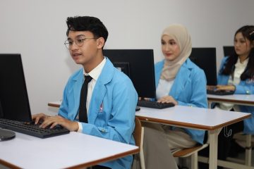 Cetak Lulusan IT Unggul
