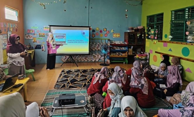 
					UNM Latih Guru RA Kuasai Canva AI, Tingkatkan Produktivitas Pembelajaran, Sudah Siap Go Digital?