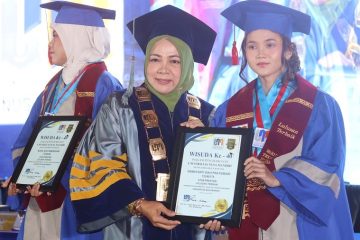 Wisudawan Terbaik UNM