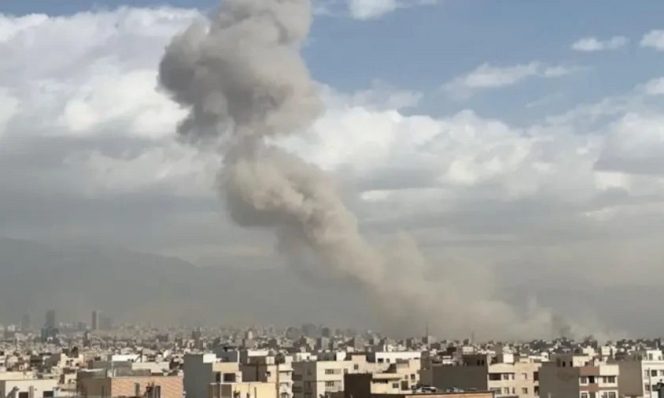 
					Stop Jadi Korban Hoaks Global! Mahasiswa Wajib Kritis Hadapi Banjir Informasi