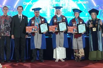 Wisuda ke-40 UNM