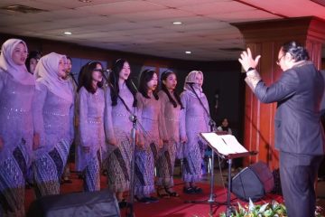 Suara Haru Wisuda UNM ke-40