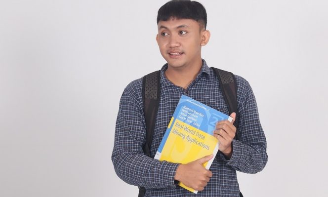 
					Portofolio Projek Jadi Tiket Karir Global, Alumni IT Tak Lagi Andalkan IPK Semata