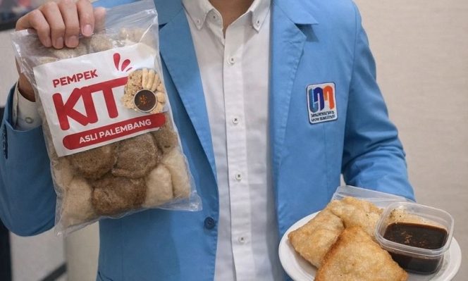 
					Dari Kampus ke Pasar Mahasiswa UNM Sukses Bangun Pempek Kito Bukti Kuliah Bisa Sekaligus Jadi Pengusaha