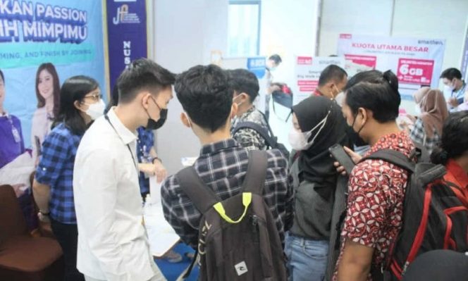 
					Jangan Tunggu Lulus, Siapkan Karier Sejak Kuliah