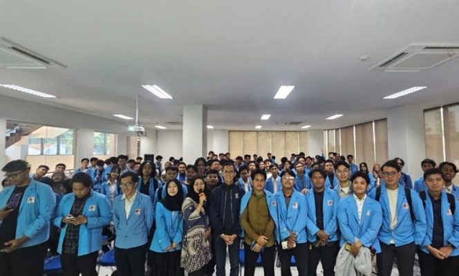 
					Takut Digantikan AI? Informatika UNM, Siapkan Mahasiswa Jadi Pengendali Teknologi!