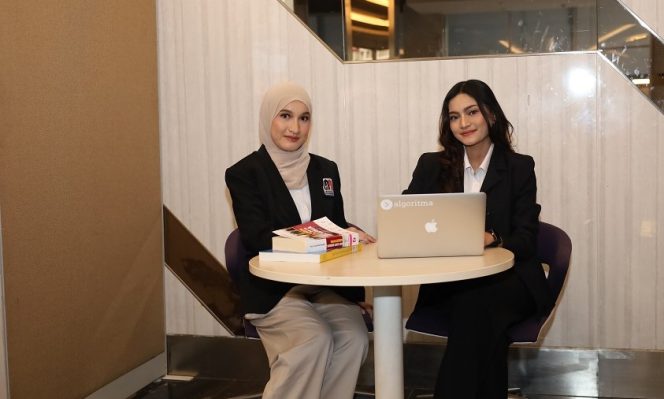 
					Takut AI Gantikan Pekerjaan? Magister Informatika UNM Siapkan Talenta Digital Masa Depan