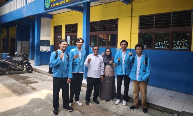 
					Mahasiswa UNM Kenalkan Literasi AI ke Siswa SMP, Dorong Pemanfaatan Teknologi Secara Bijak
