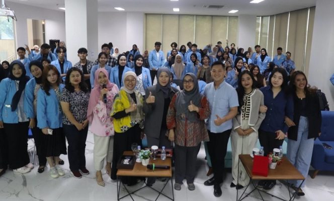 
					Mahasiswa Bisnis Digital UNM Dibekali Rahasia Branding Digital, Siap Jadi Jawara di Media Sosial?