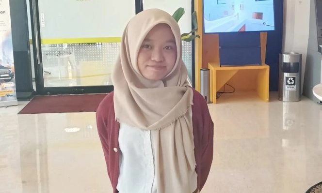 
					Mahasiswi UNM Tembus Bank Mandiri Taspen, Jadi Graphic Designer Lewat IEP 3+1