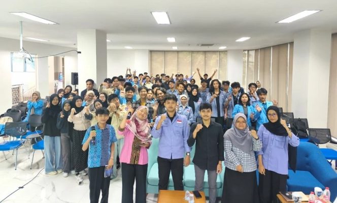 
					Bukan Sekadar Workshop AI, HIMSI UNM Cetak Mahasiswa Siap Jadi Pemimpin Masa Depan