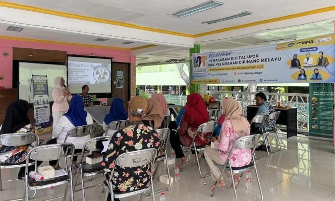 
					UNM Dorong UMKM PKK Cipinang Melayu Go Digital