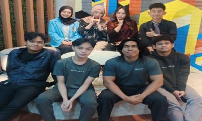 
					Lulus Cum Laude Belum Cukup, UNM Ajak Gen Z Bangun Personal Branding
