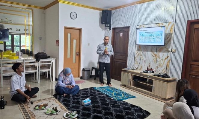 
					Industri Kini Buru Talenta Data, HIMASATA UNM Bekali Mahasiswa Skill yang Paling Dicari Perusahaan