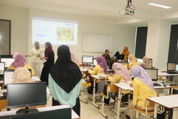 UNM Latih Kader PKK Kelola Website