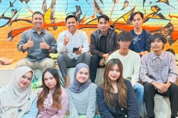 Mahasiswa UNM Buktikan Public Speaking Bukan Bakat