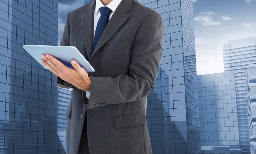 Peran AI dan Manusia dalam Bisnis Modern Bagaimana Peran AI dalam Transformasi Bisnis Modern?