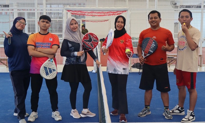 Rektor Cup UNM 2026 Makin Seru, Tim Padel Berebut Tiket Semifinal Rektor Cup UNM 2026 Makin Seru