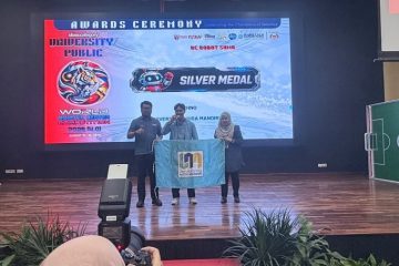 Mahasiswa Bisnis Digital UNM Raih Medali Perak Robotik