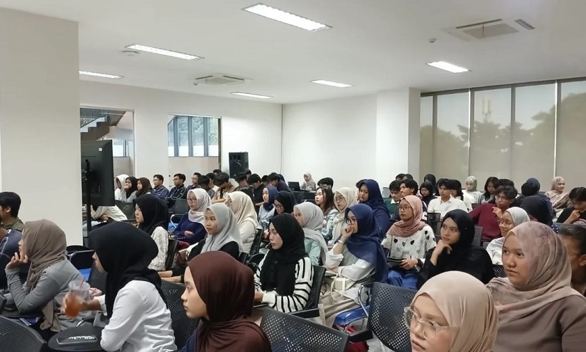 UNM Gelar Meet & Sharing