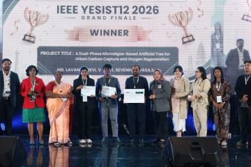 Inovasi Pohon Buatan Berbasis Mikroalga Raih Winner WePOWER Track IEEE YESIST12 2026 Inovasi Pohon Buatan Berbasis Mikroalga Raih Winner