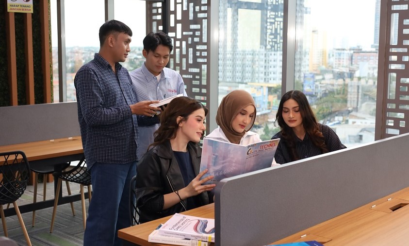 Kurikulum Bisnis Digital Universitas Nusa Mandiri Asah Interpersonal Skill Mahasiswa Apa Itu Interpersonal Skill dan Mengapa Penting di Dunia Kerja?