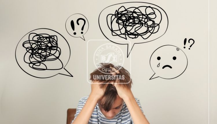 Overthinking Saat Mengambil Keputusan Bisa Dibantu Data, Ini Cara Berpikir Terstruktur ala Analis Overthinking Bikin Susah Fokus Kuliah, Ini Penjelasan Psikologi dan Cara Mengelolanya
