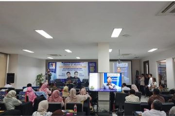 Guru SMK di Depok Pelajari Pemanfaatan AI