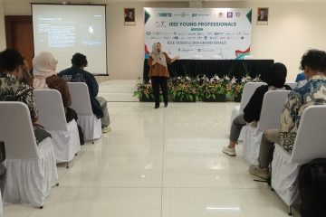 IEEE YESIST12 2026 Dorong Generasi Muda Ubah Pengetahuan Jadi Peluang IEEE YESIST12 2026
