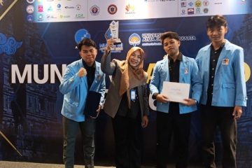 Tim Semper Fidelis UNM Raih Sertifikasi CompTIA usai Juara PeDaS 2026 Tim Semper Fidelis UNM Raih Sertifikasi CompTIA