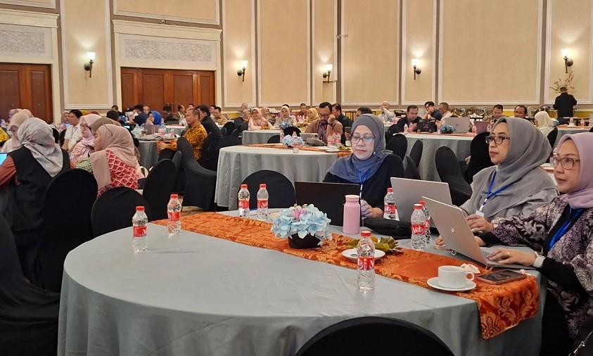 Prodi Bisnis Digital UNM Hadiri Kongres I AFEBSI